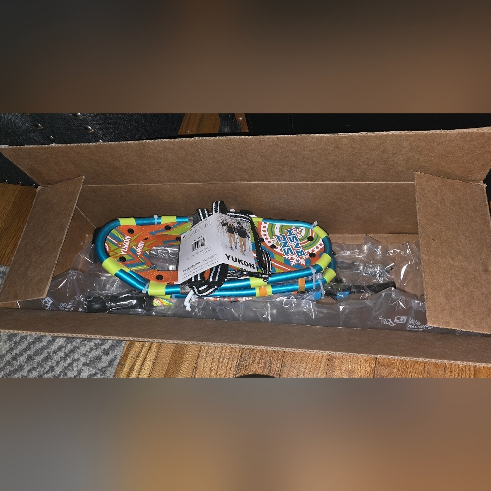 Brand New in Original Box Sno-Bash|Premium Youth Aluminum Snowshoes